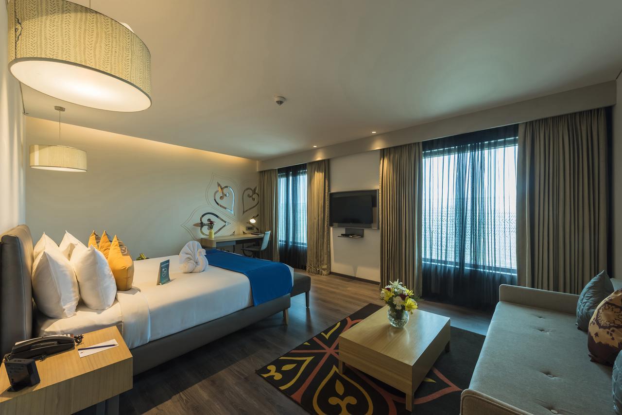 Grand Mercure Mysore - An Accor Brand Exterior photo Suite room at the hotel